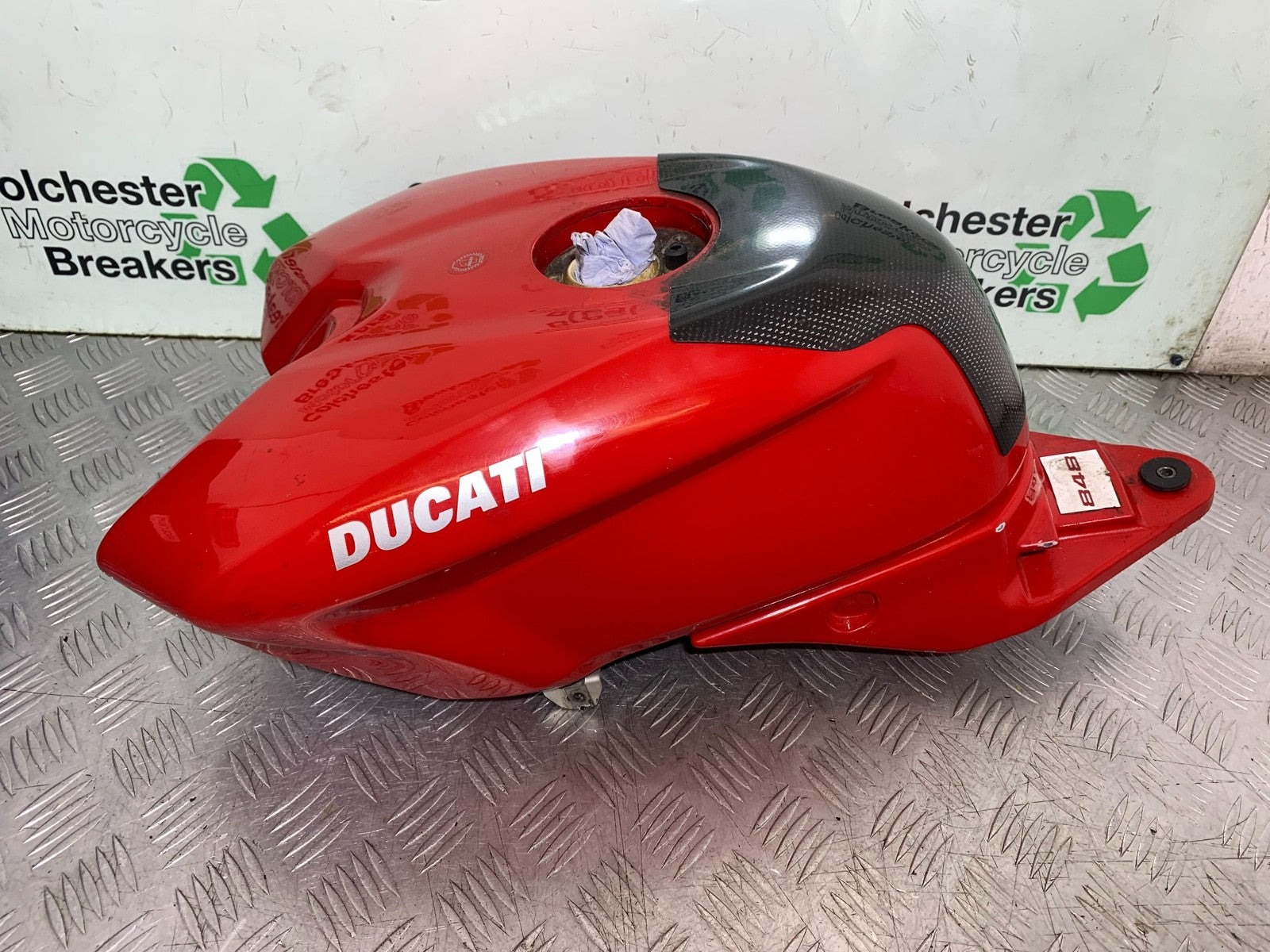 DUCATI 848 PETROL TANK  YEAR 2008-2010 (CMB1323)