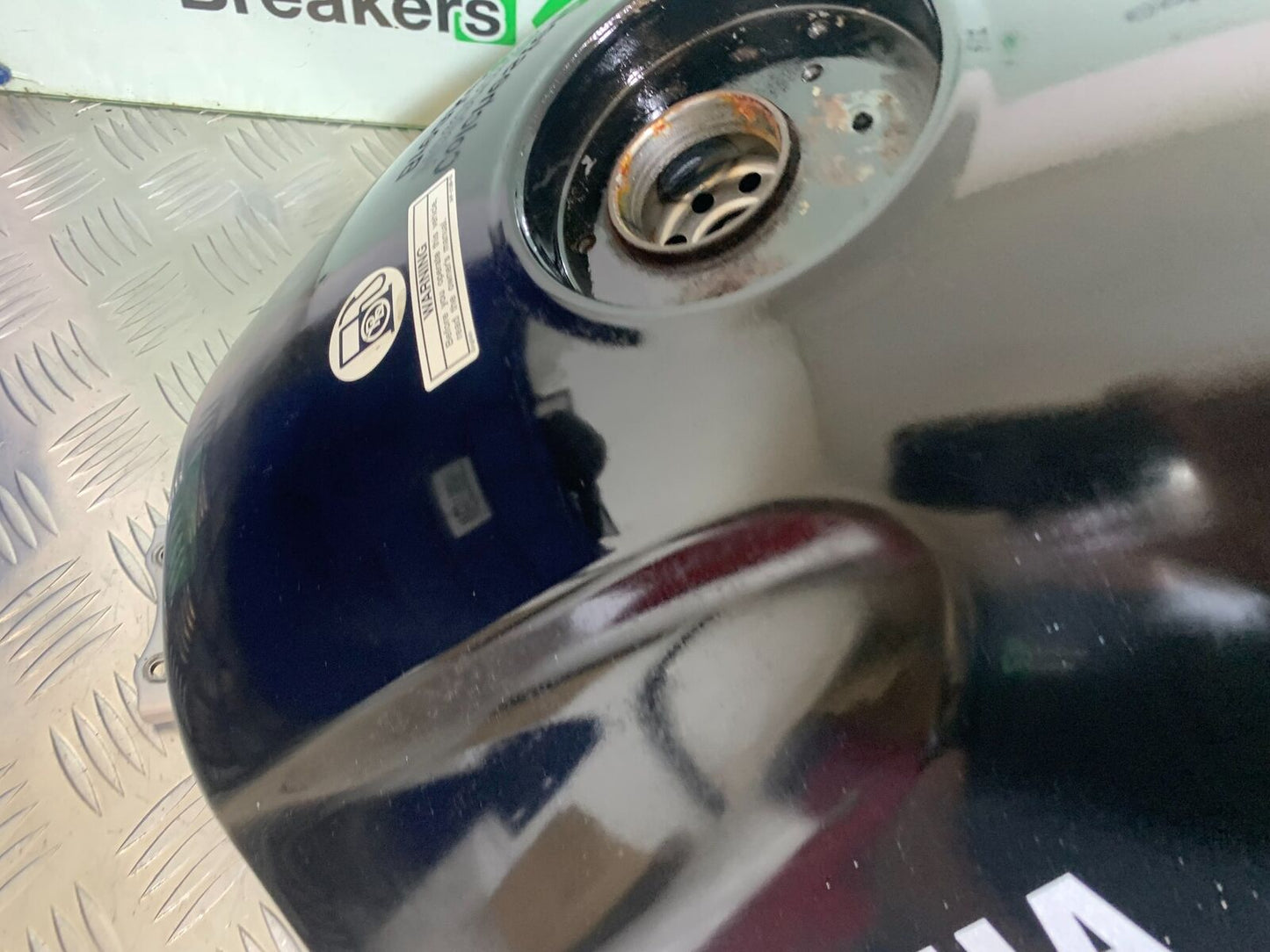 YAMAHA FJR1300 FJR 1300 PETROL TANK  YEAR 2001-05 (CMB1005)