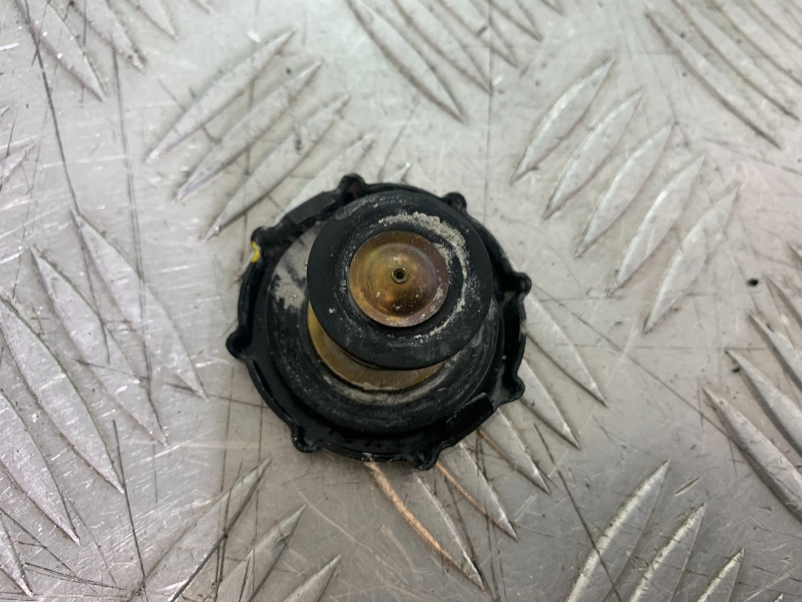 APRILIA RSV4 FACTORY RADIATOR CAP  YEAR 2009-2012 (CMB1224)