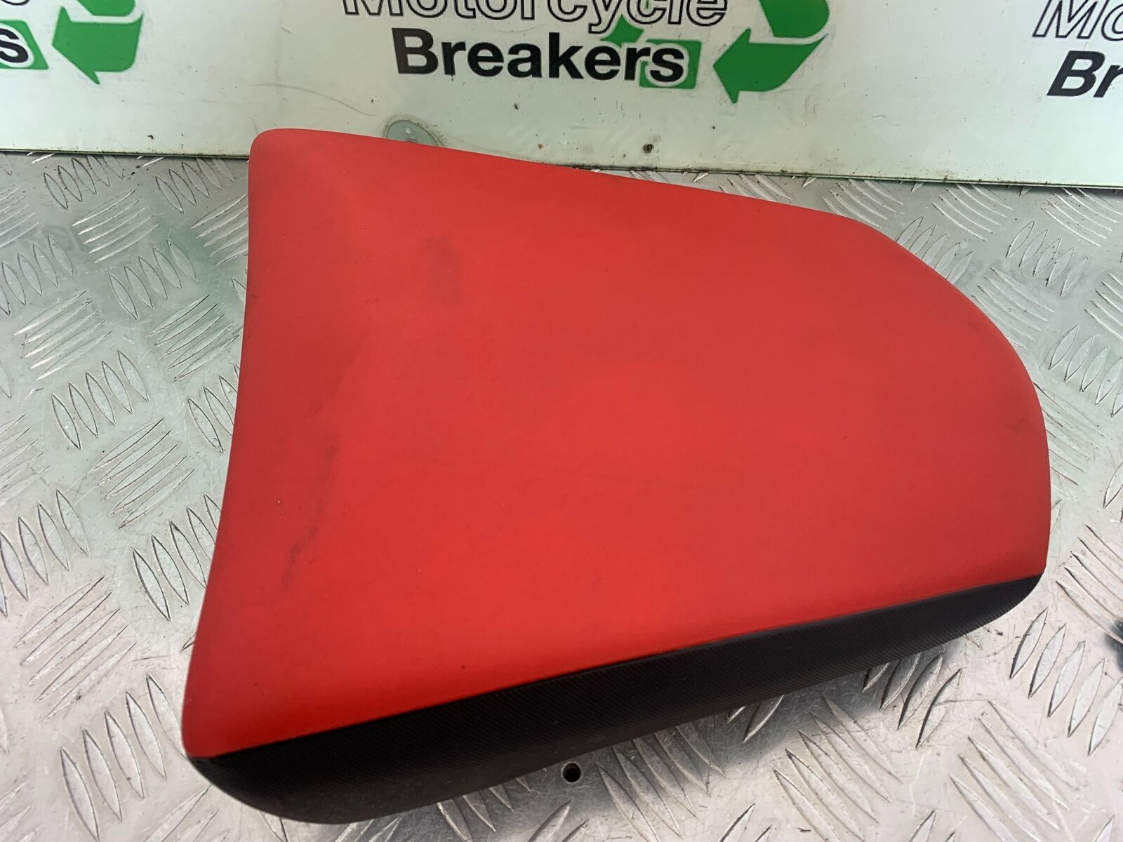 HONDA CRF1000 (DCT) AFRICA TWIN REAR SEAT   YEAR 2017 (CMB1030)
