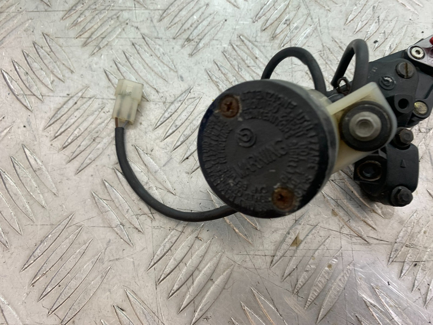 APRILIA RSV1000 RSV 1000 MILLE BRAKE MASTER CYLINDER 1998- 2003 (CMB1184)