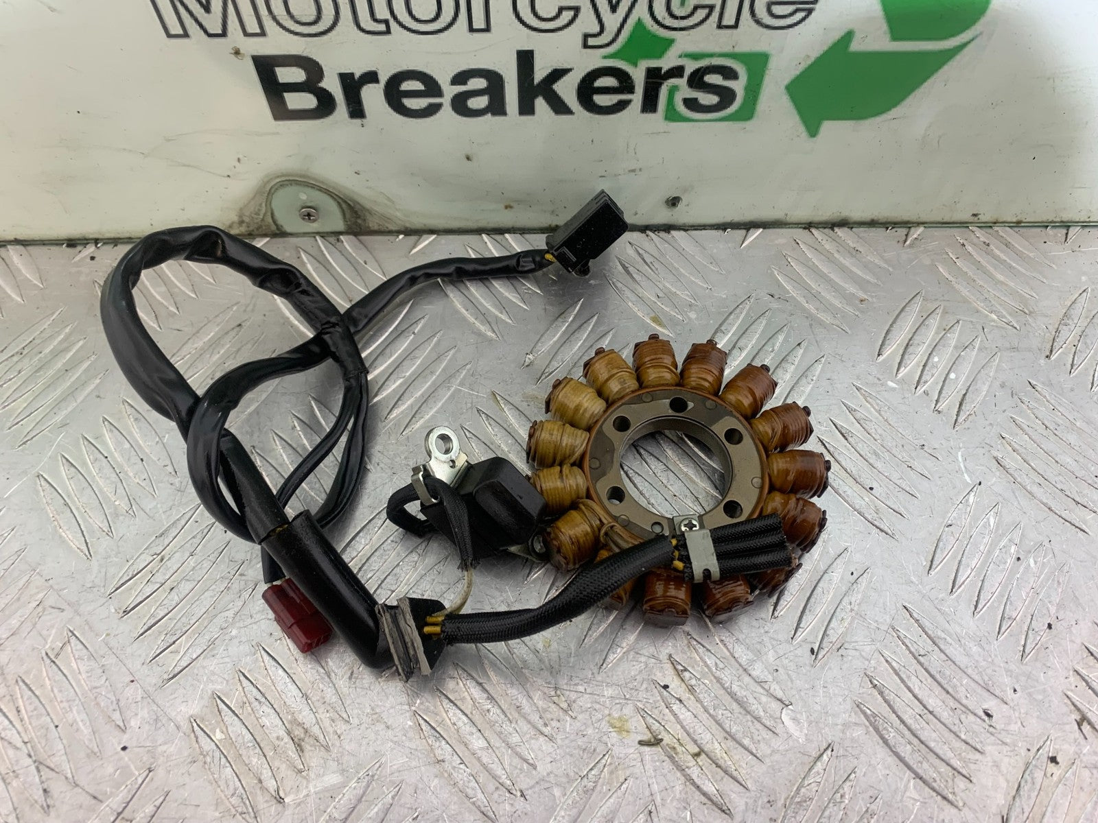 HONDA CBR1000 RR CBR1000RR FIREBLADE GENERATOR STATOR 2008-2011 (CMB1179)