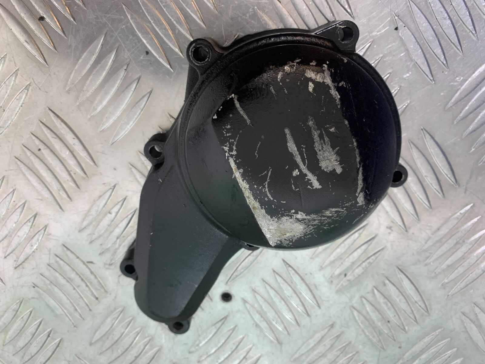 YAMAHA FZS600 FAZER 600 RIGHT ENGINE COVER  YEAR 1998-2001 (STOCK 958)
