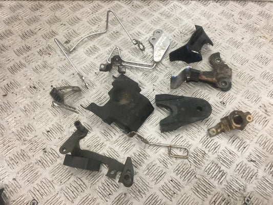 YAMAHA XV535 XV 535 VIRAGO BRACKETS AND INFILLS   YEAR 1994-02 (STOCK 772)