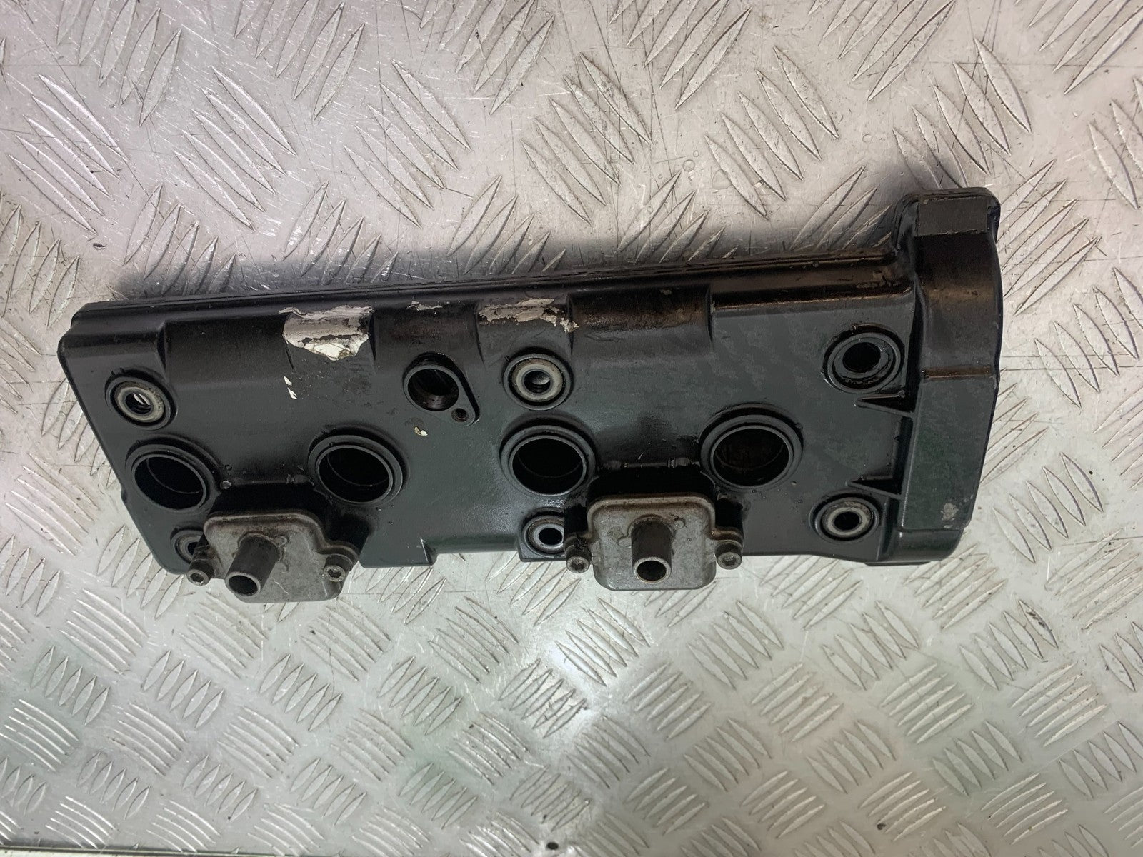 YAMAHA YZF R1 4C8 ROCKER COVER  YEAR 2007-2008 (CMB1237)