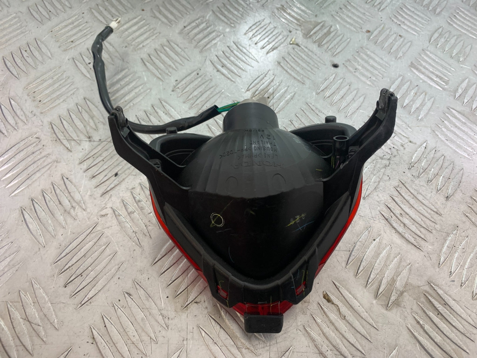 HONDA CBR500R CBR 500 R REAR LIGHT  YEAR 2012-16 (CMB1151)