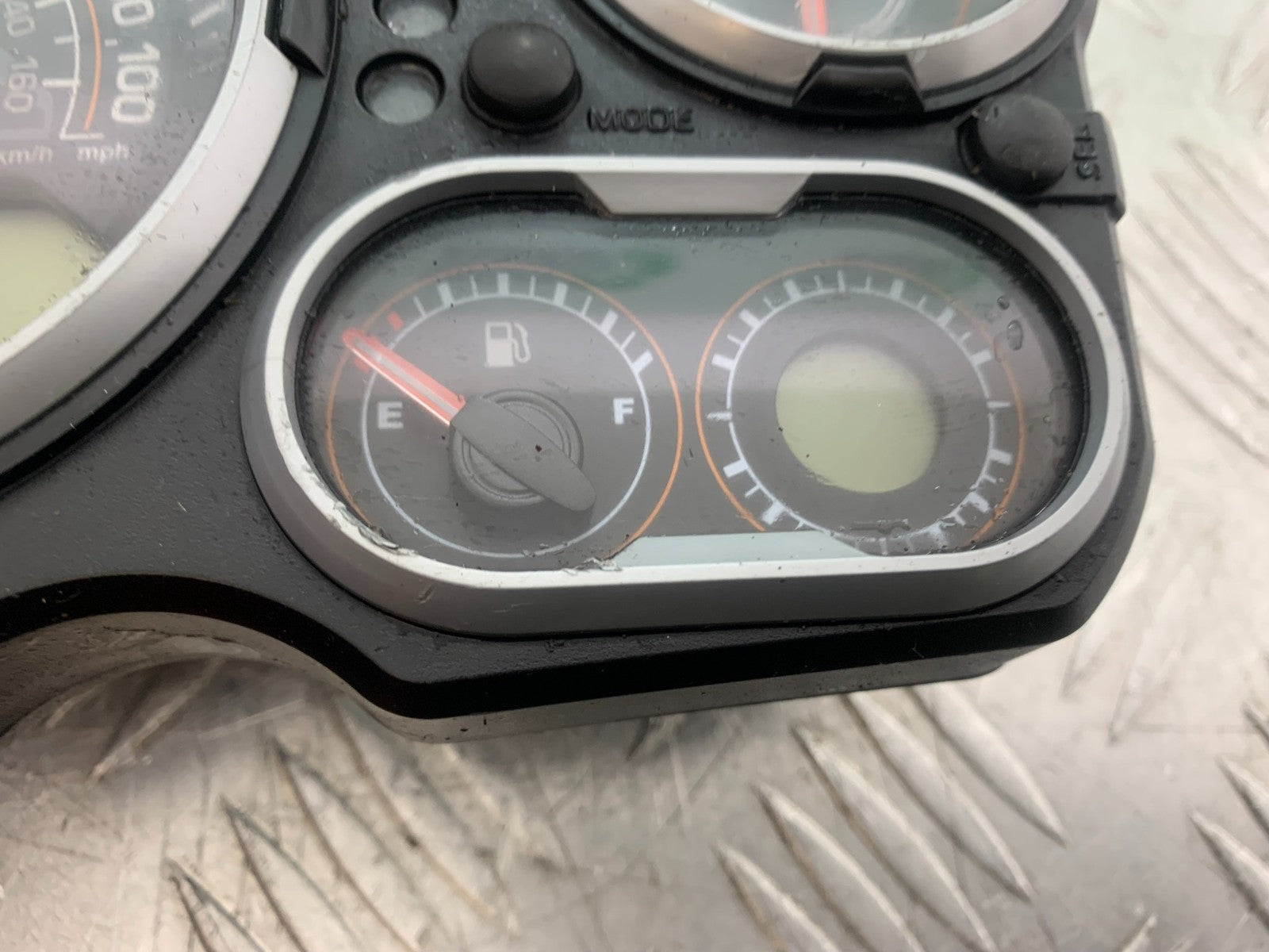 ROYAL ENFIELD HIMALAYAN 411 CLOCKS SPEEDO DASH  YEAR 2018-2023 (CMB1279)