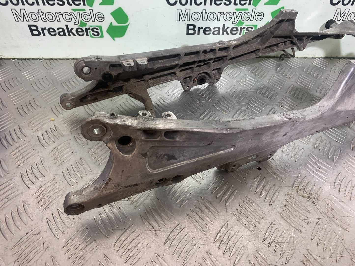 HONDA CBR600 CBR 600 RR REAR SUBFRAME   YEAR 2003-2004 CMB1173)