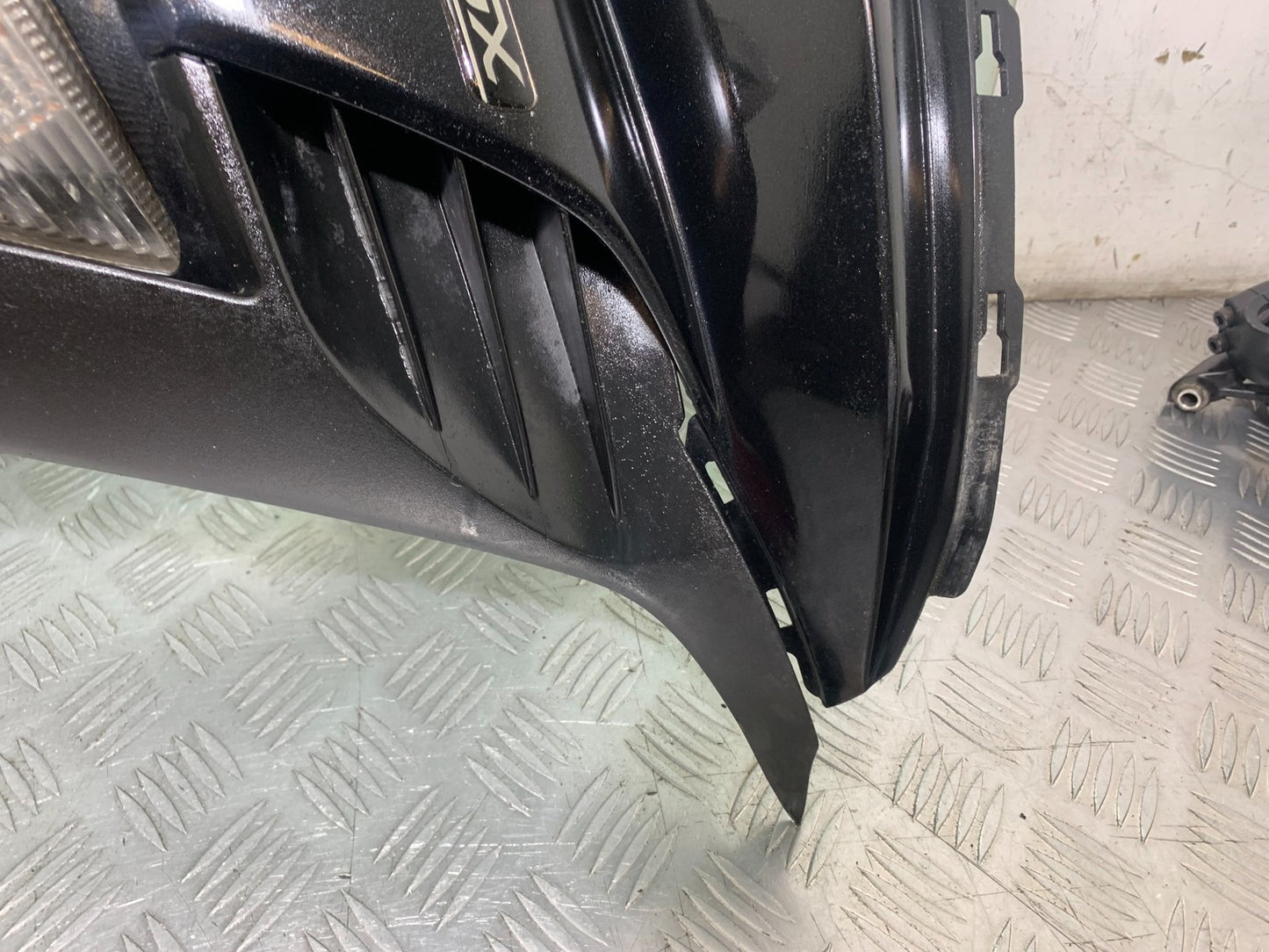 KAWASAKI Z1000 SX RIGHT FAIRING PANEL  YEAR 2014-16 (CMB1264)