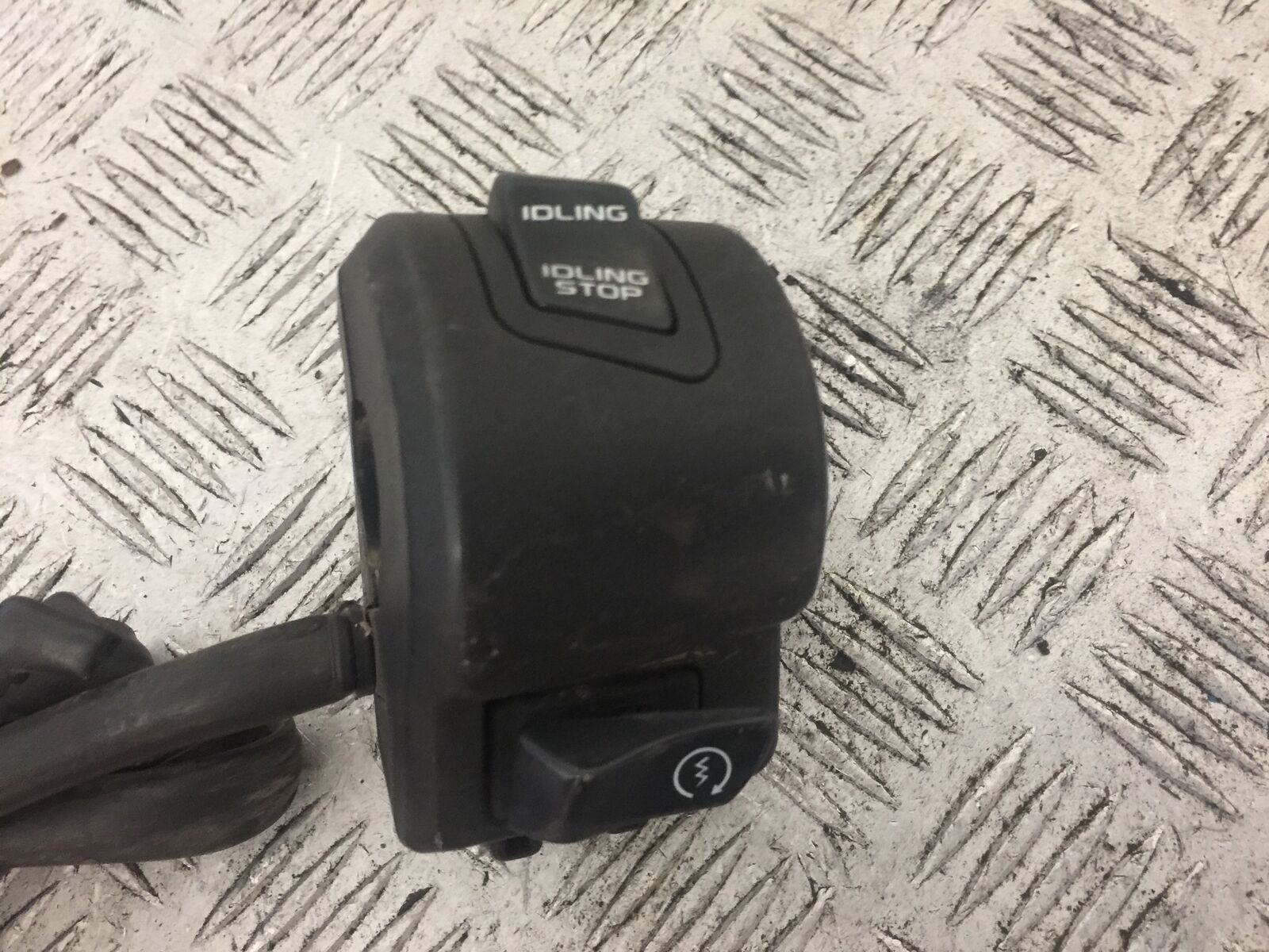 HONDA PCX125 PCX 125 RIGHT SWITCH GEAR YEAR 2010-2013 (STOCK 721)