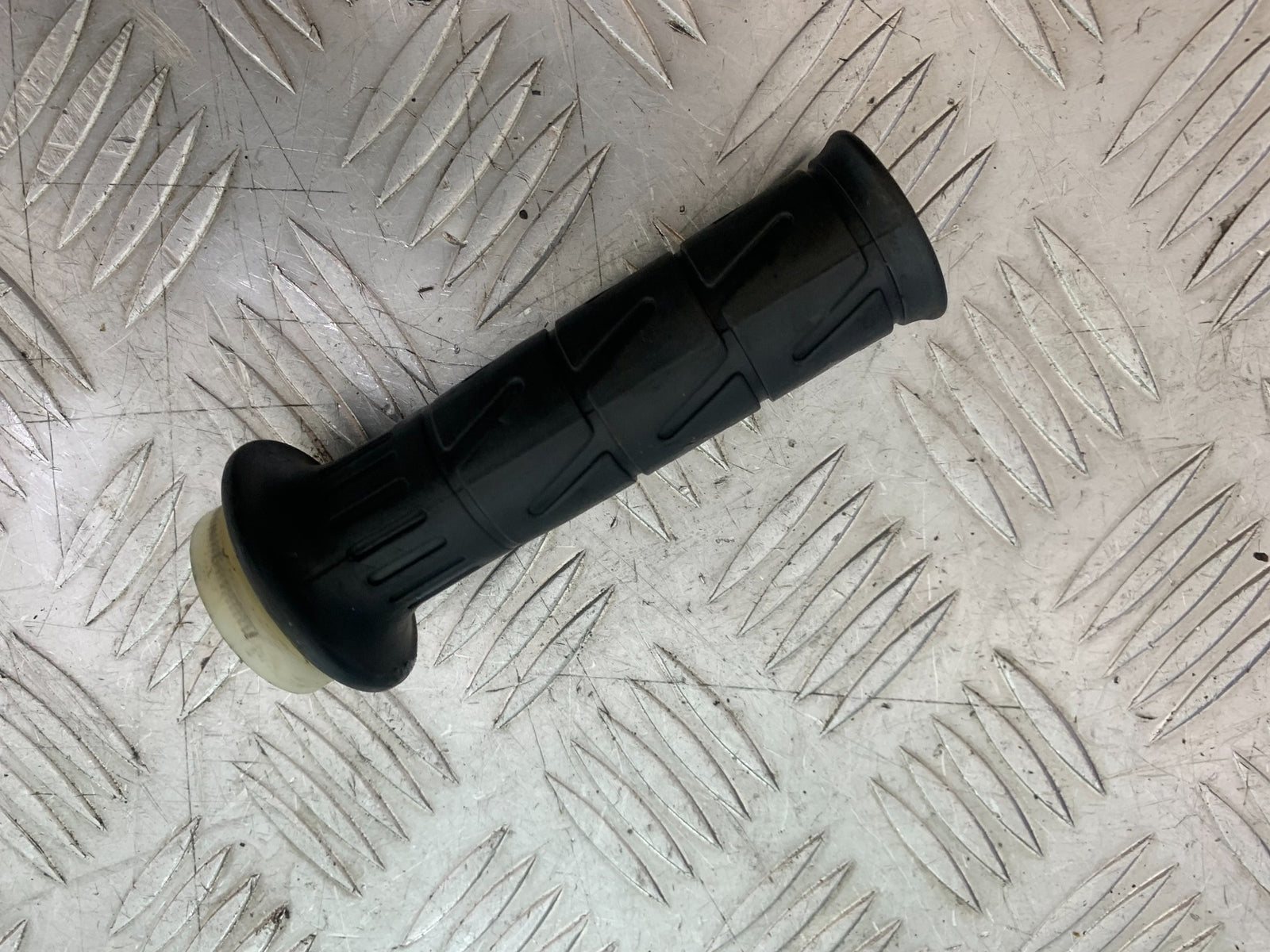 KAWASAKI Z125 Z 125 THROTTLE TWIST GRIP   YEAR  2018-2023 (CMB1167)