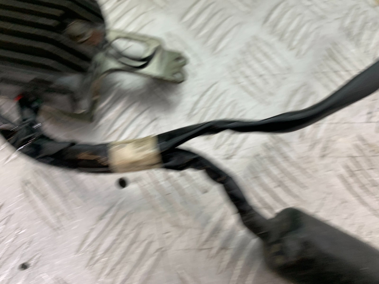 HONDA CBR1000 RR REGULATOR  YEAR 2008-2011 (CMB1330)