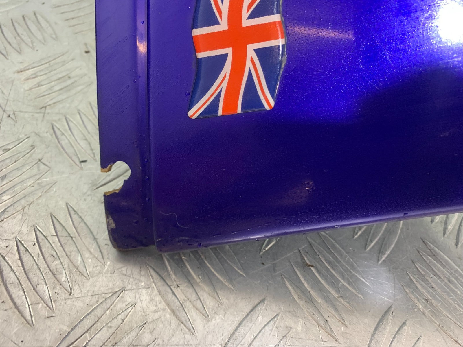 TRIUMPH TROPHY 900 LEFT FAIRING PANEL    YEAR 1991-95 (CMB1251)
