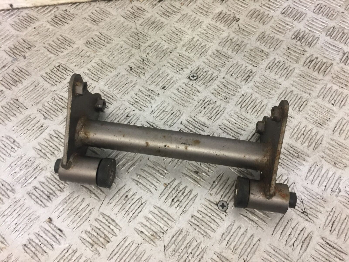 KAWASAKI VN900 VN 900 CUSTOM FRAME BRACKET  YEAR 2010 (STOCK 664)