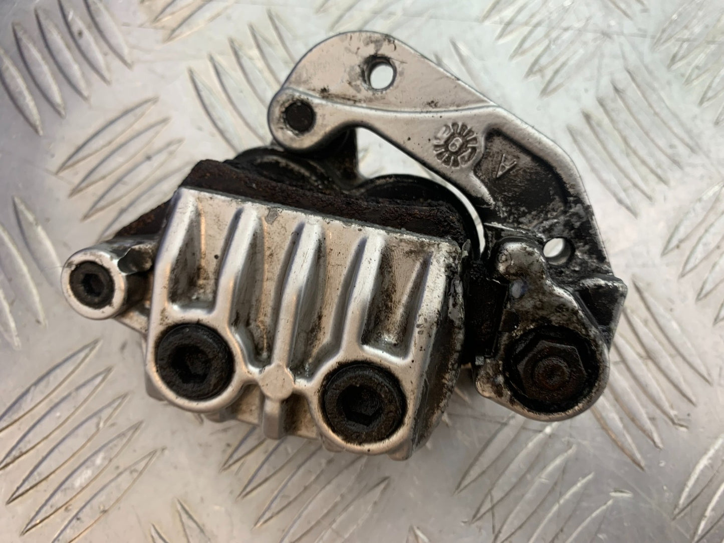 YAMAHA XMAX 250 XMAX 250 FRONT BRAKE CALIPER  YEAR 2006-09 (CMB1201)