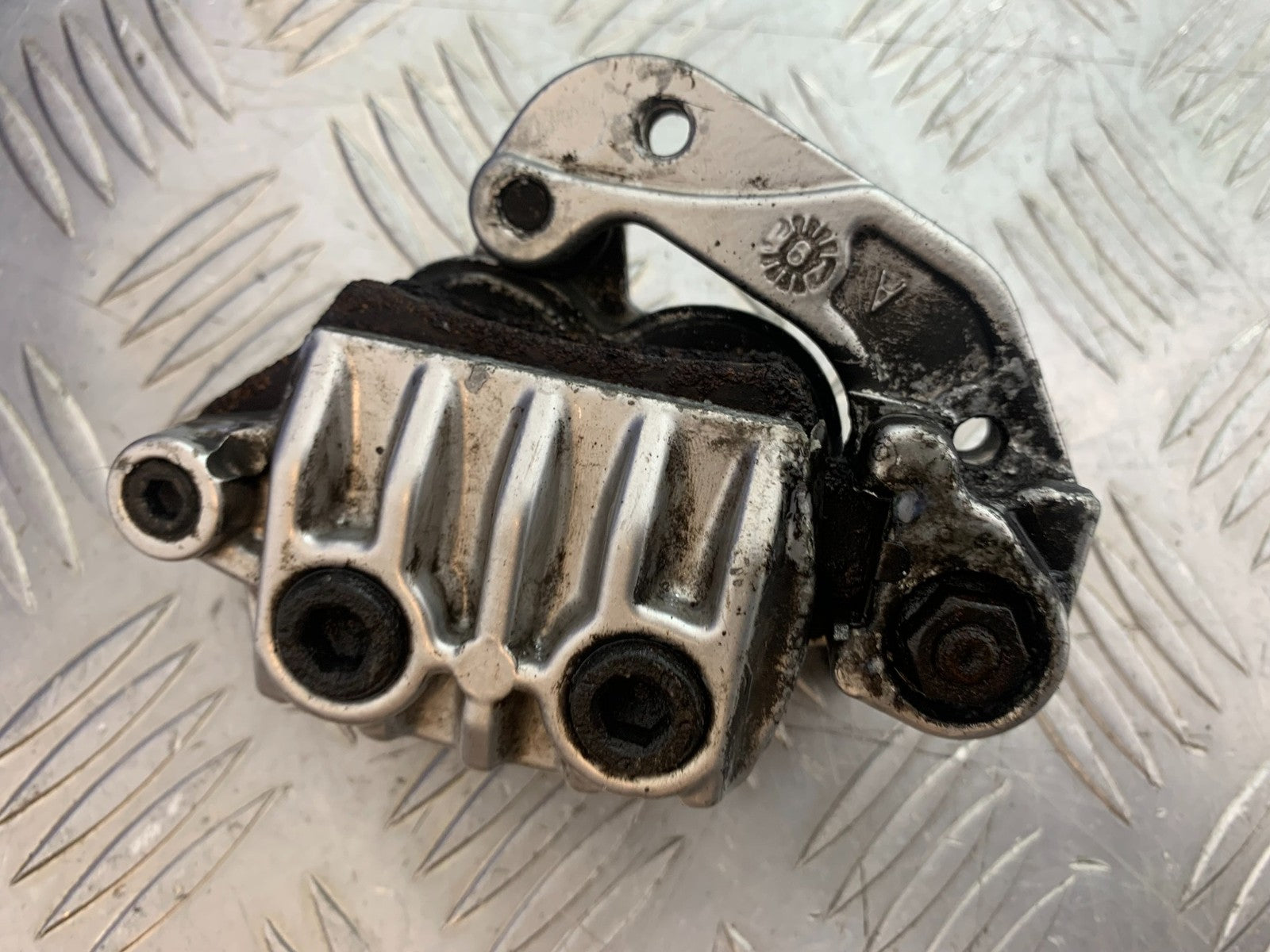 YAMAHA XMAX 250 XMAX 250 FRONT BRAKE CALIPER  YEAR 2006-09 (CMB1201)