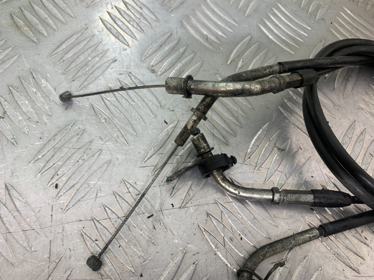 KAWASAKI GTR1400 GTR 1400 THROTTLE CABLES  YEAR 2007-2009 (CMB1306)