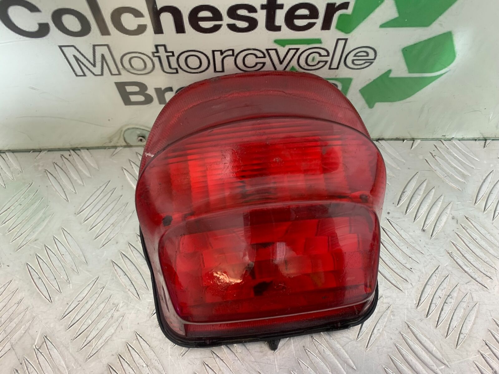 HONDA CBR1100 BLACKBIRD REAR LIGHT  YEAR 1999-2005 (CMB1103)