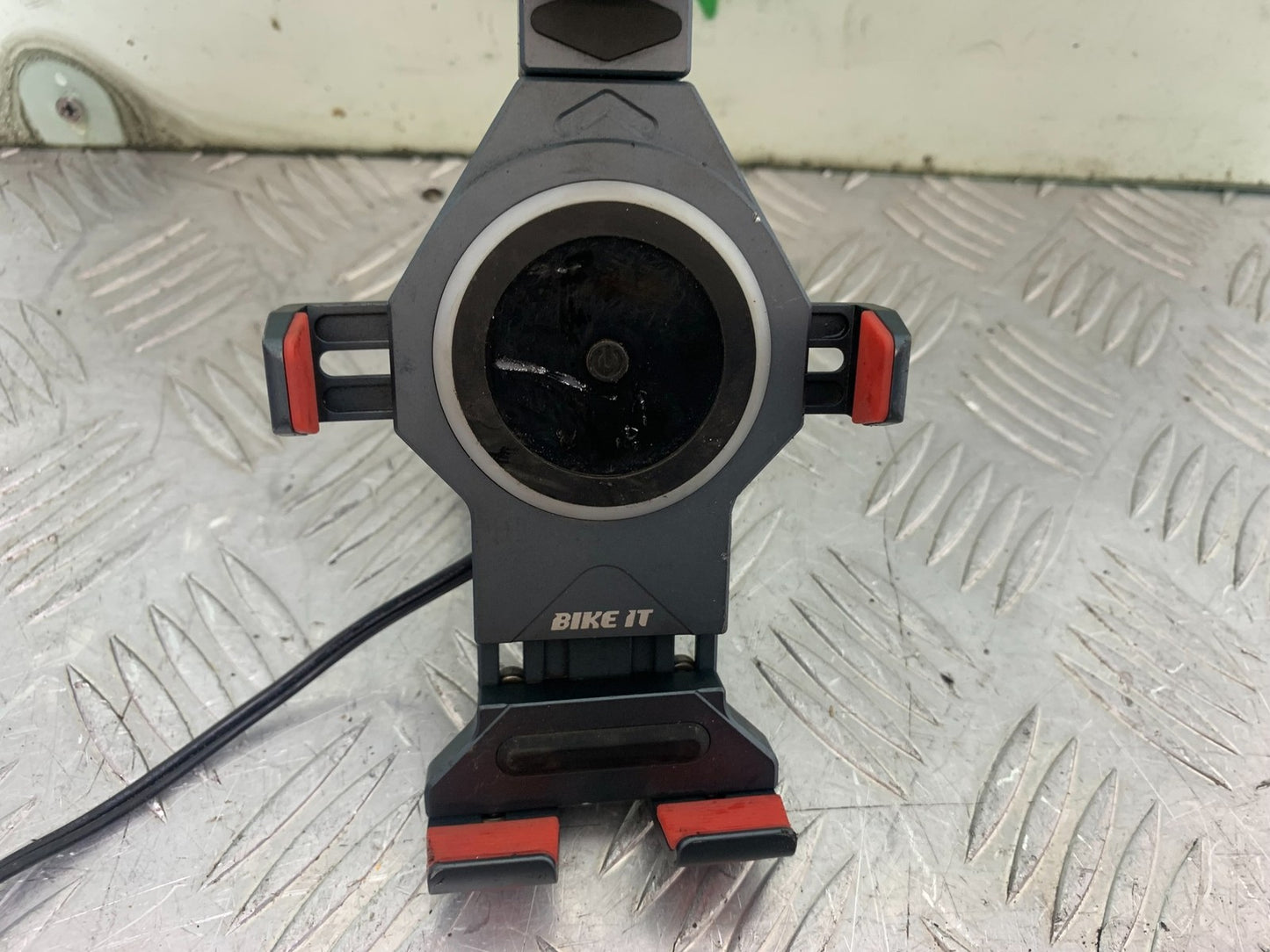 HONDA CBR1000 rr FIREBLADE PHONE HOLDER   YEAR 2006 (CMB1220)