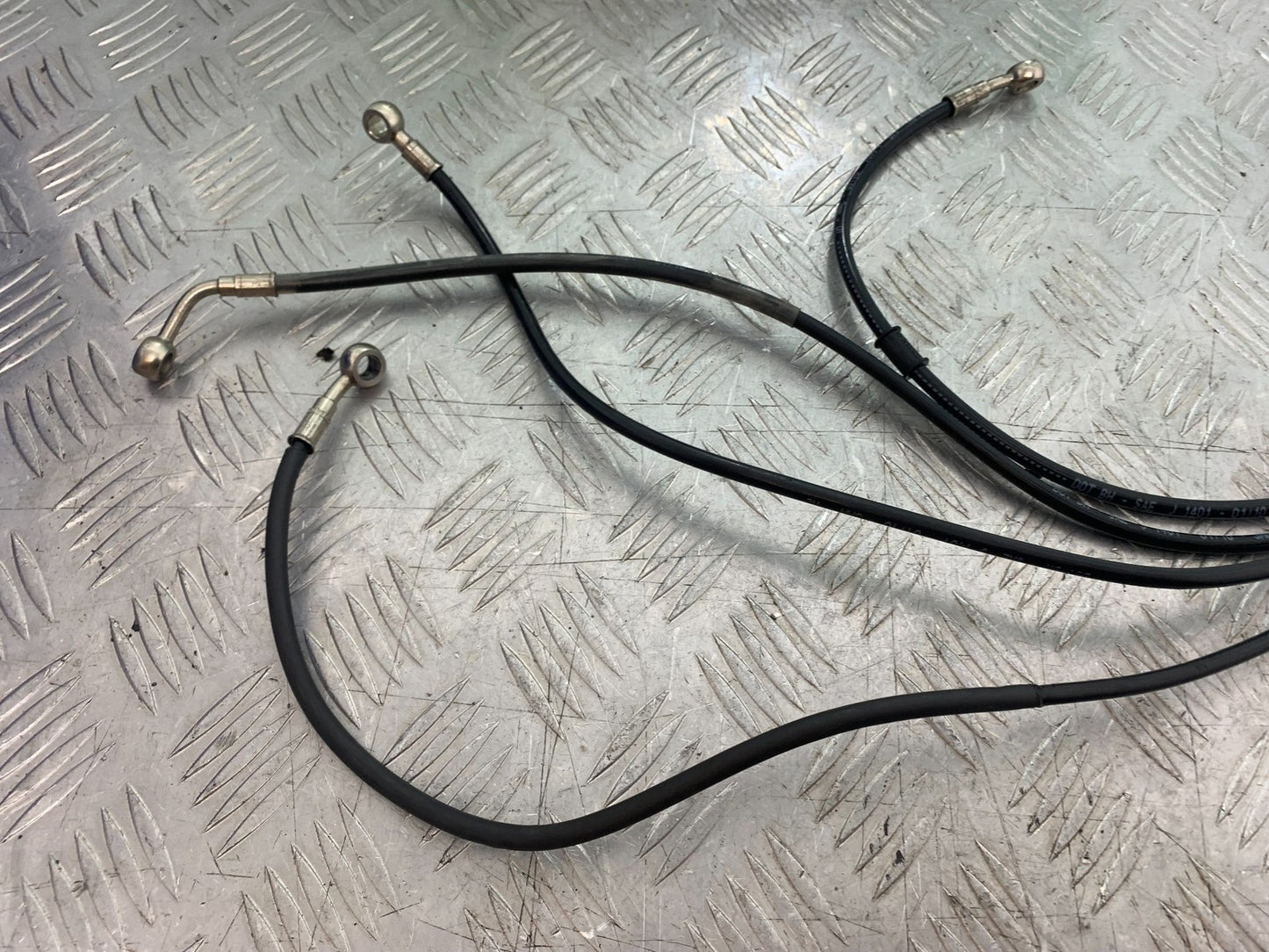DUCATI 1198 S BRAKE AND CLUTCH LINES YEAR 2009-2011 (CMB1219)