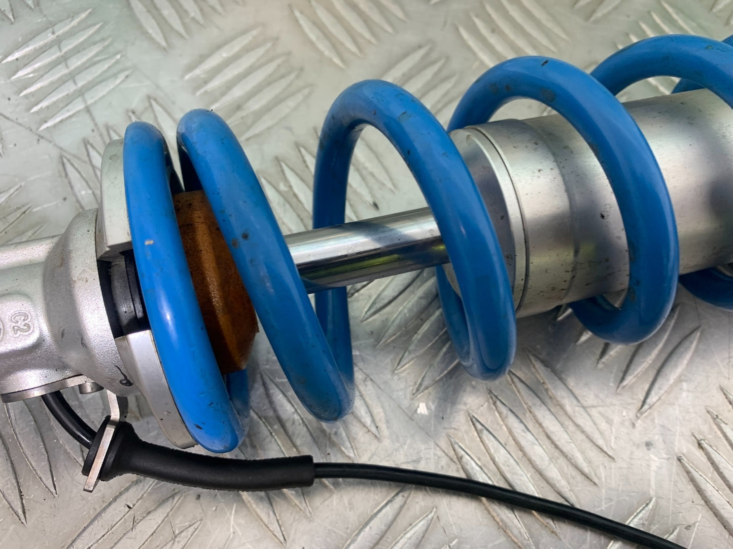BMW M1000 R REAR SHOCK YEAR 2023-2024 (CMB1140)