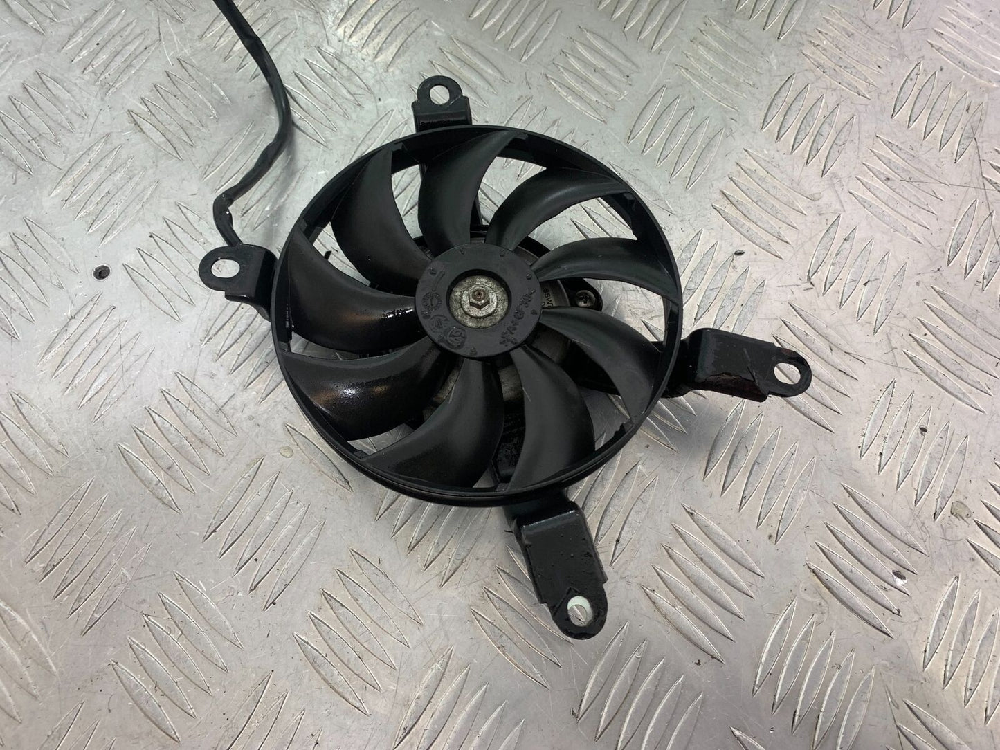 BENELLI LEONCINO 500 TRIAL RADIATOR FAN   YEAR 2020 (CMB1106)