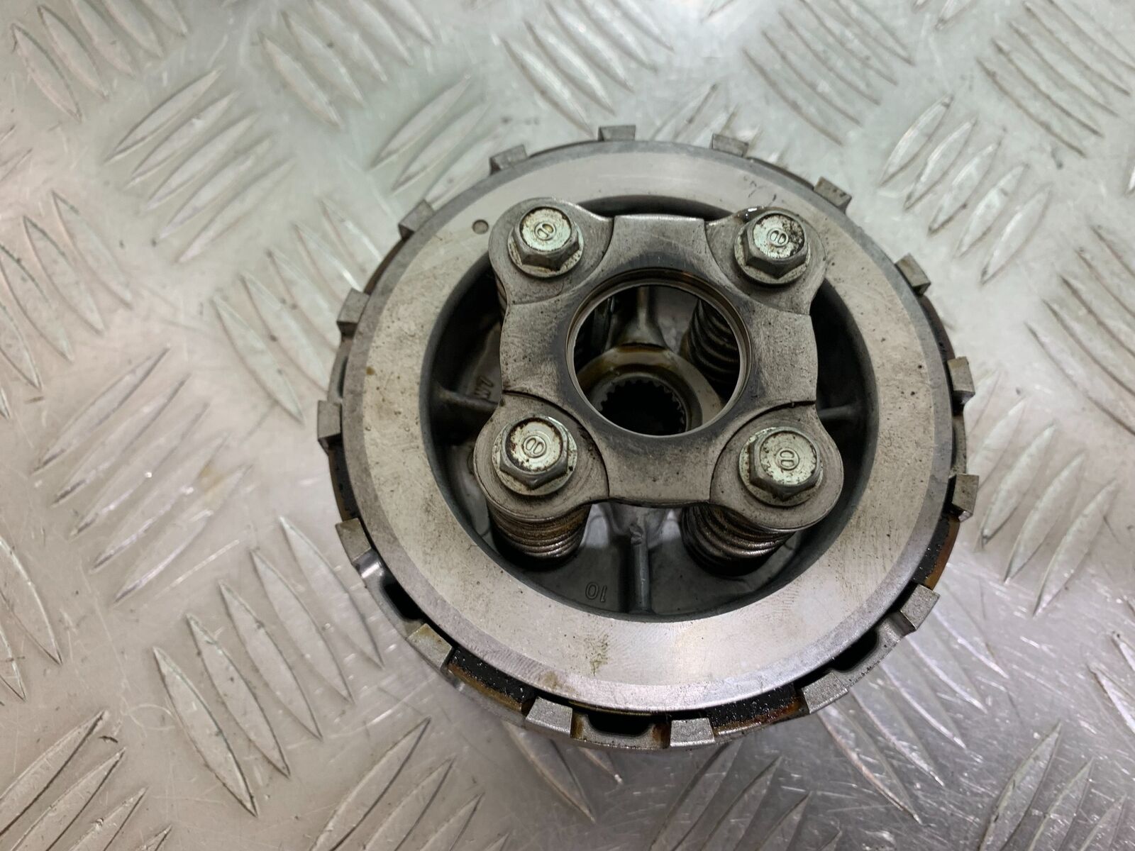 HONDA CBR125 CBR 125 CLUTCH  YEAR 2004-06  (CMB1040)