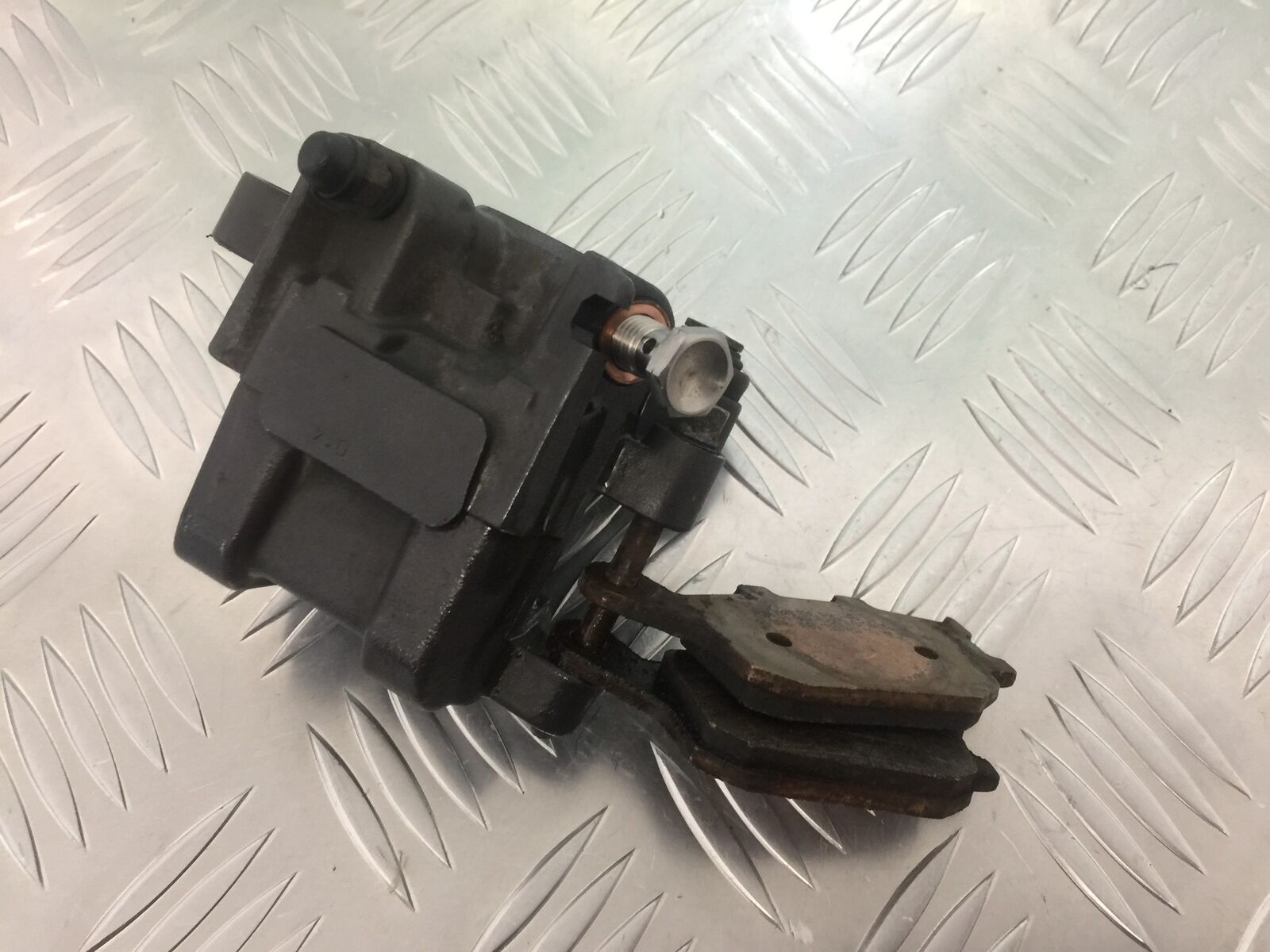 HONDA CBR600 RR REAR CALIPER    YEAR 2005-2006 (STOCK 933)