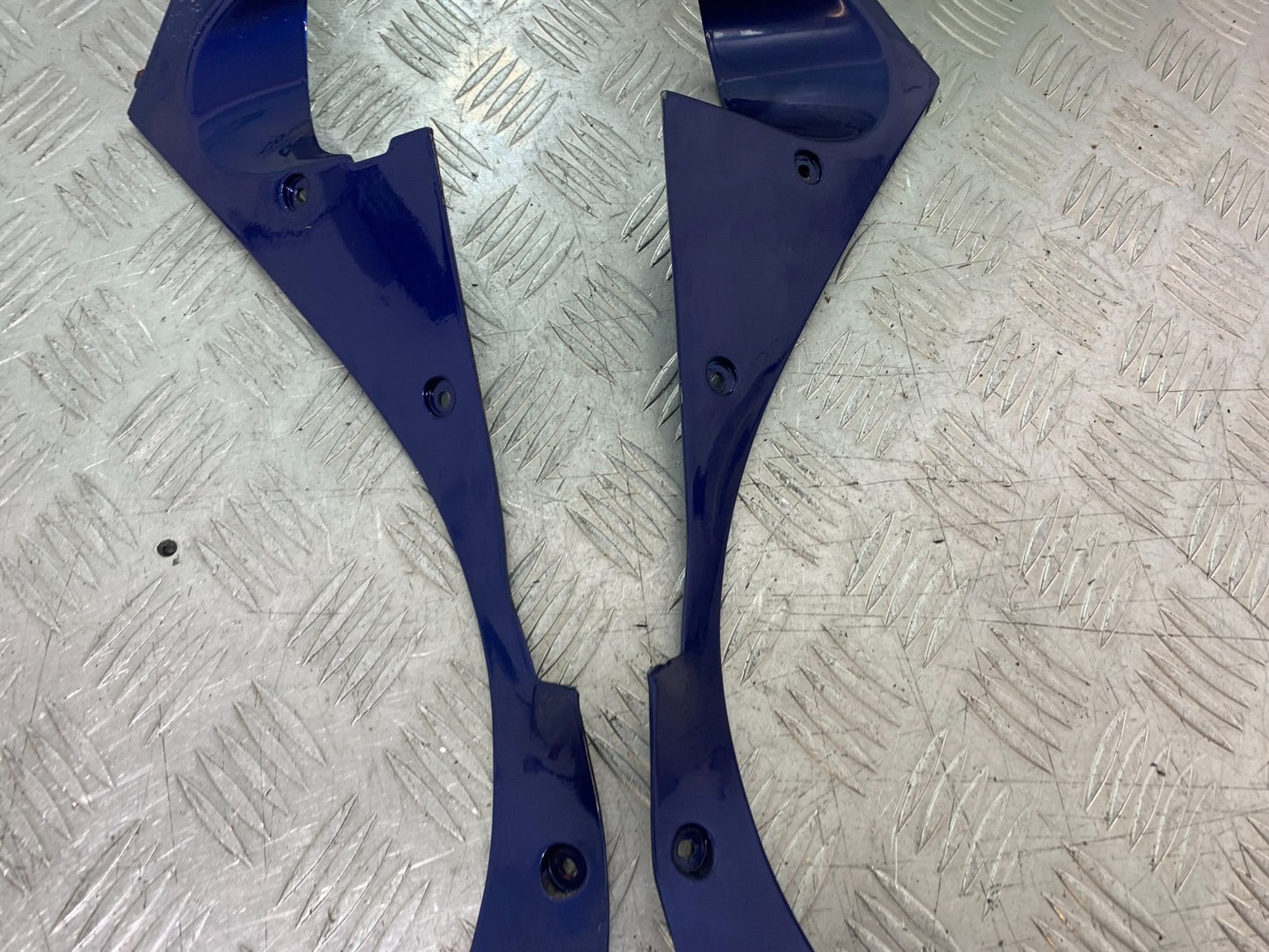 KAWASAKI ZZR1100 D LEFT & RIGHT INNER INFILLS  V-PIECE YEAR 1993-2001 (CMB1289)