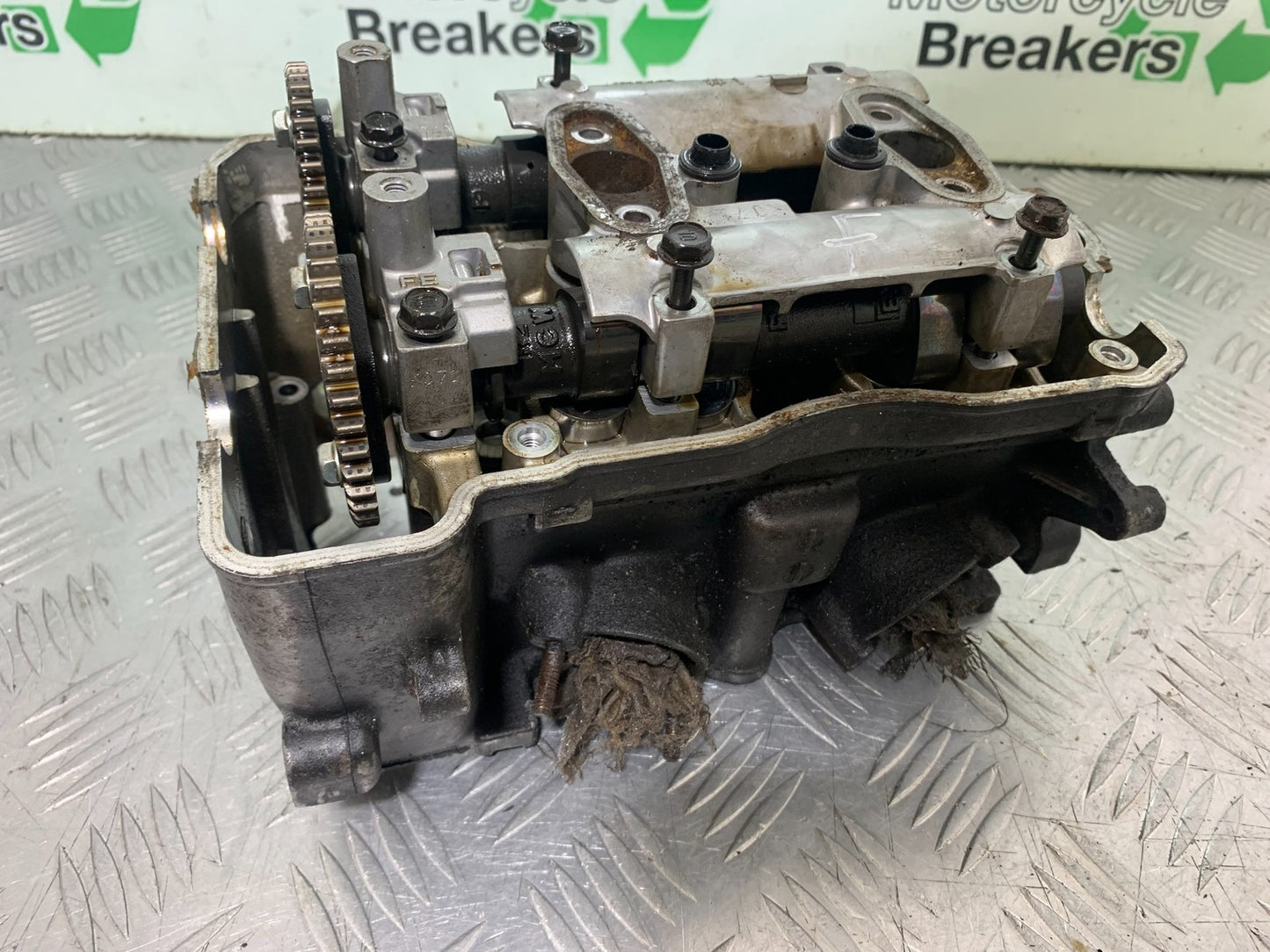 HONDA VFR800 PRE V-TEC FRONT CYLINDER HEAD  YEAR 1998-2001