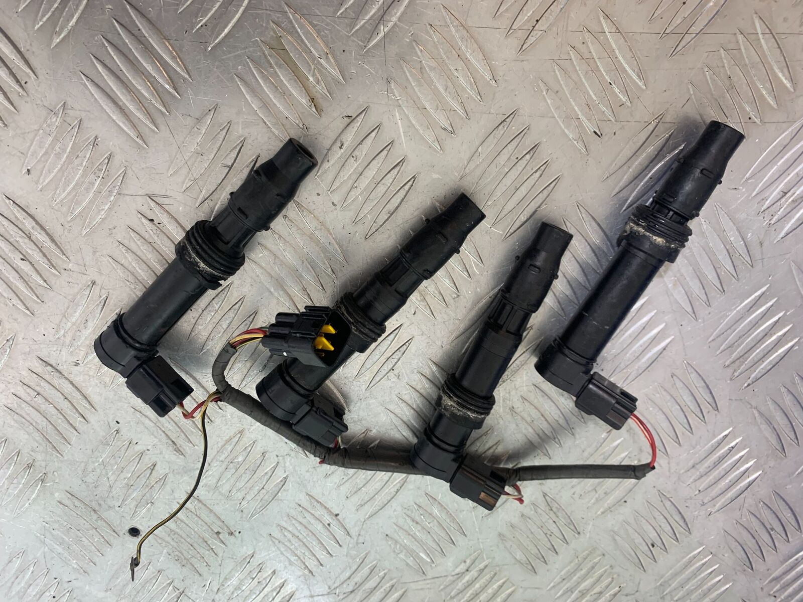 KAWASAKI ZX6R ZX6 J COILS YEAR 2000 (CMB1129)