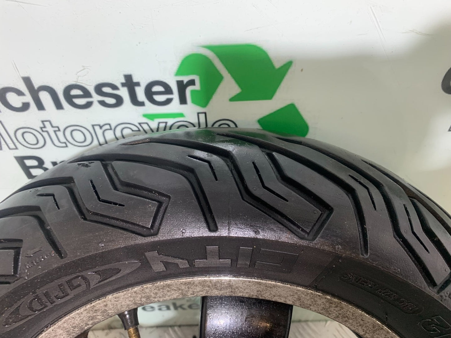 PIAGGIO VESPA GTS 125 REAR WHEEL   YEAR 2009-2014  (CMB1261)