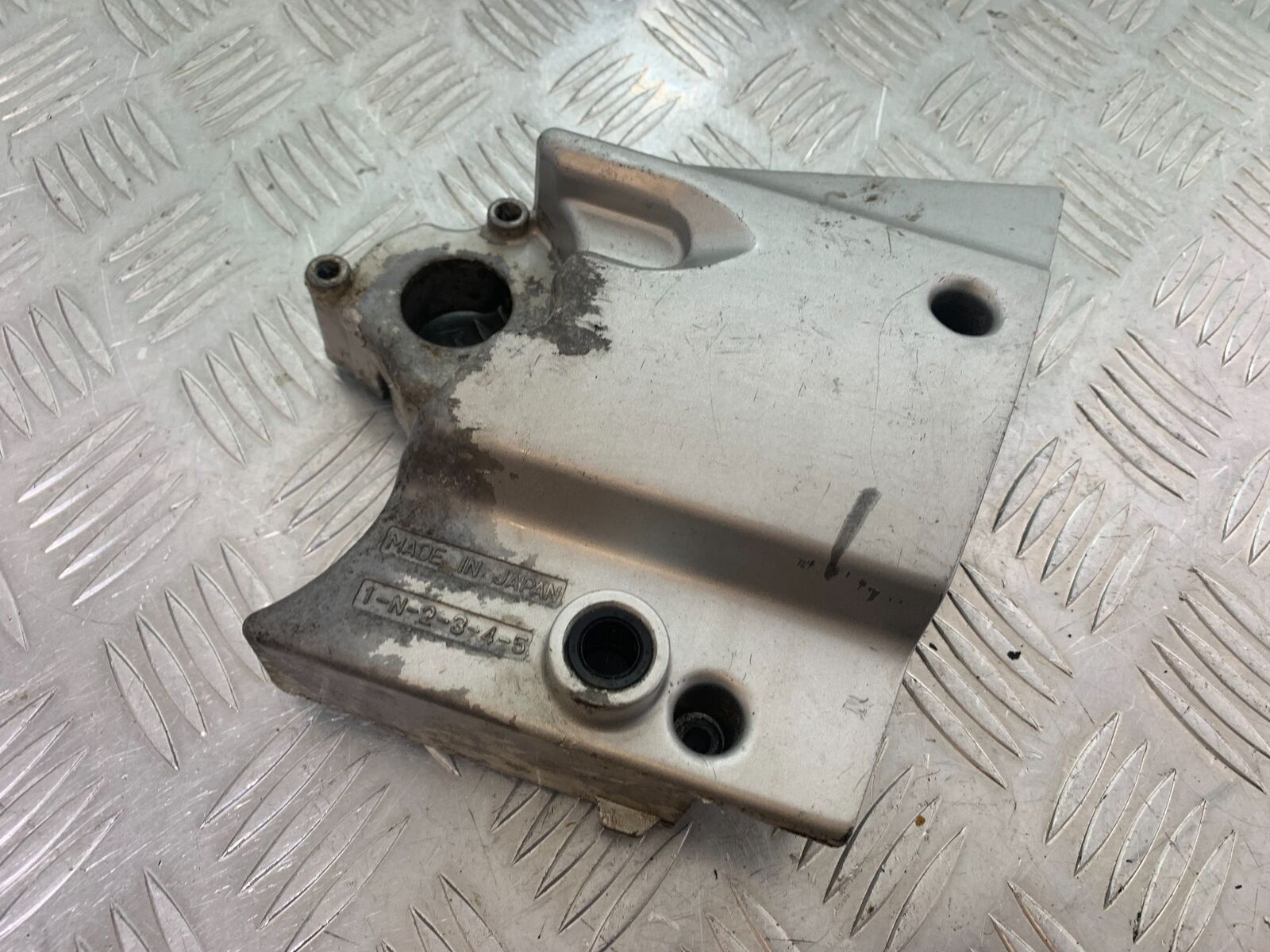 YAMAHA XJR1300 XJR 1300 SPROCKET COVER   YEAR 1999-2003 (CMB1055)