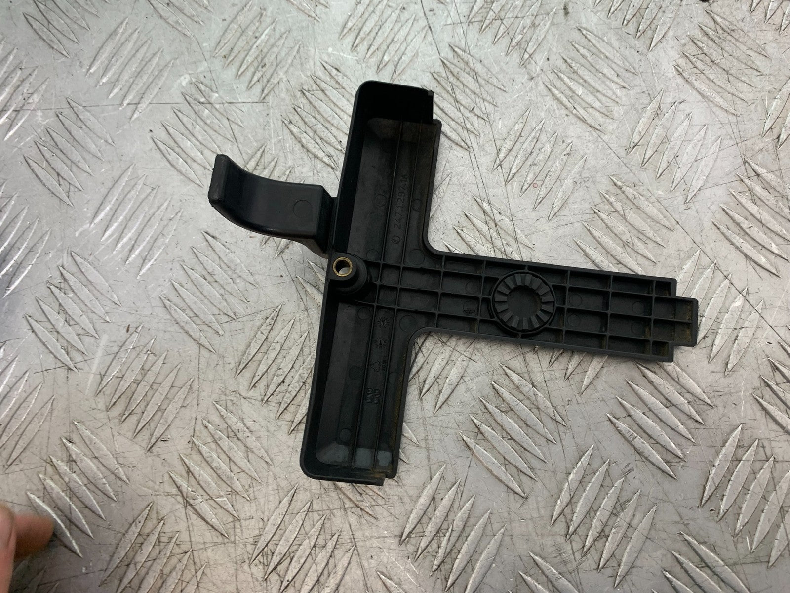 DUCATI 848 BATTERY STRAP  YEAR 2008-2010 (CMB1323)