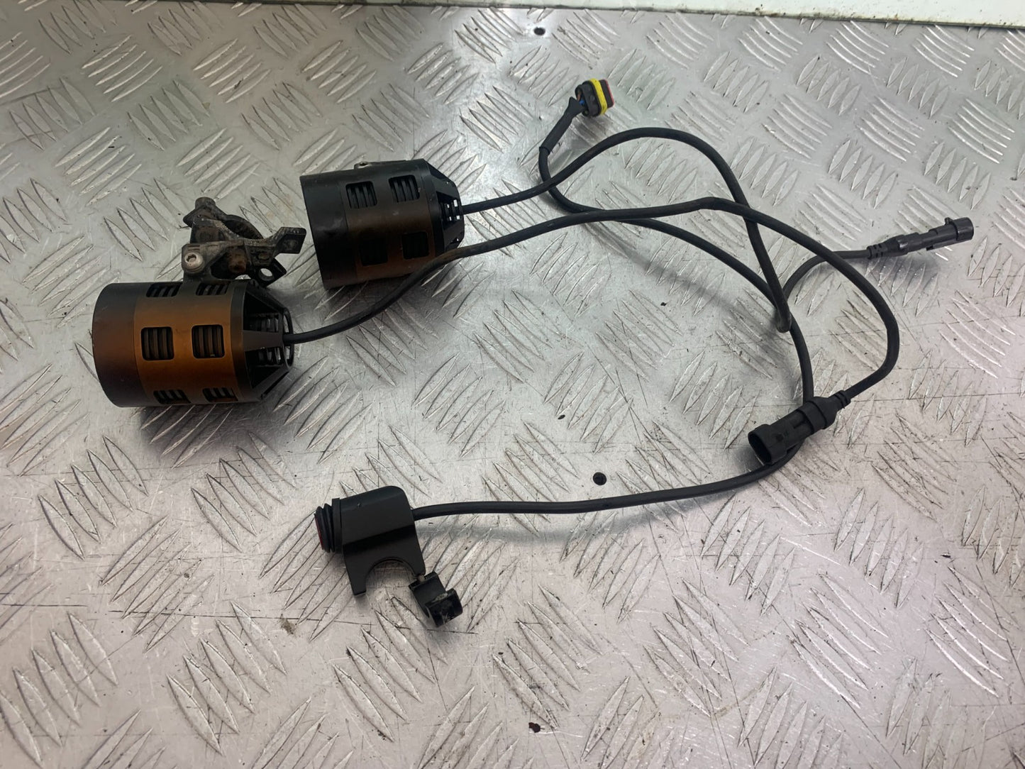 ROYAL ENFIELD HIMALAYAN 411 FOG LIGHTS YEAR 2018-2023 (CMB1322)