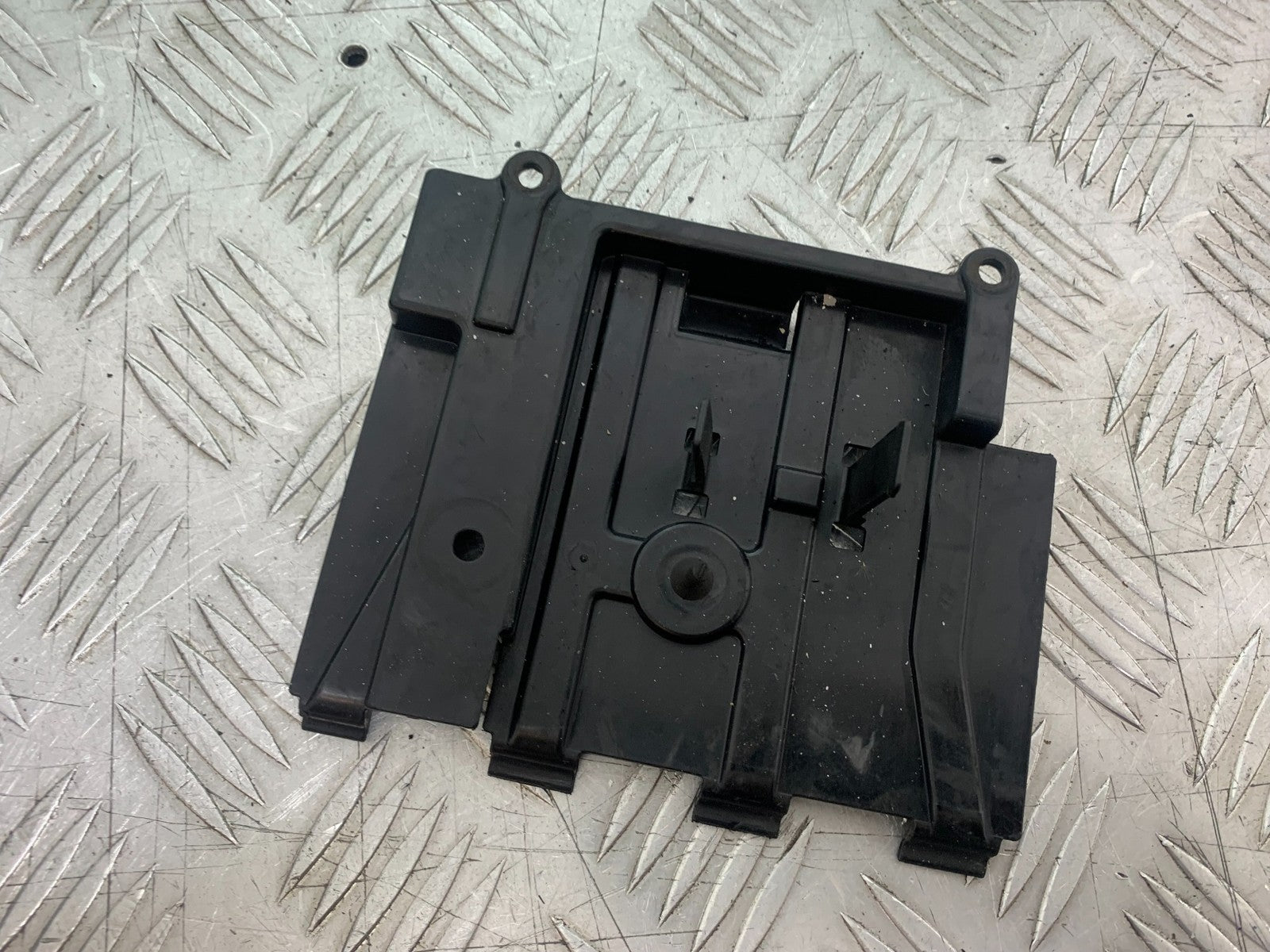 KTM 990 SUPER DUKE INFILL PANEL  YEAR 2007-2011  (CMB1207)