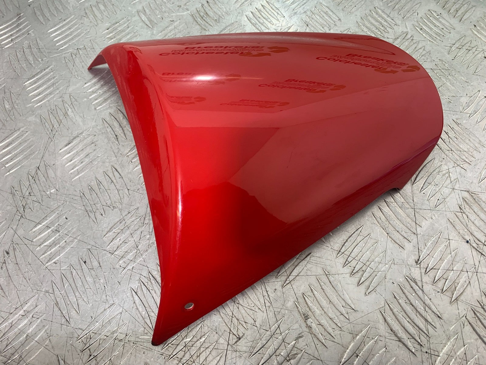 TRIUMPH 675 STREET TRIPLE R REAR SEAT COWL YEAR 2013 - 2016 (CMB1221)