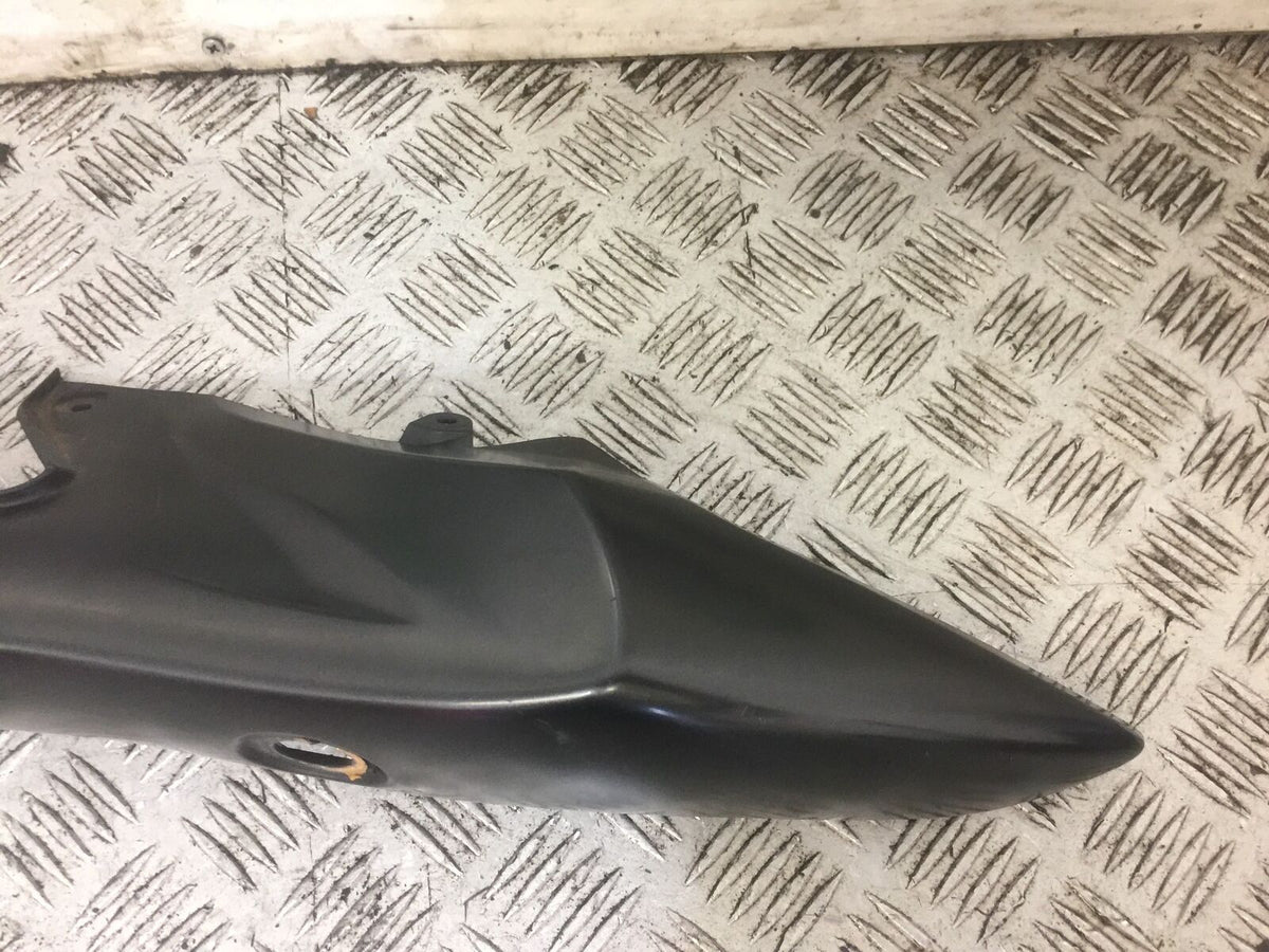 SUZUKI GSXR1000 GSXR 1000 LEFT SEAT PANEL  L2-L6 2012-16 (STOCK 720)