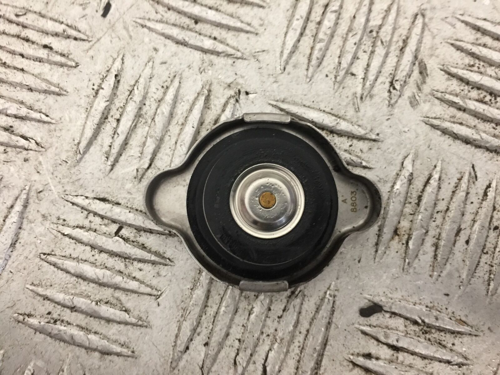 HONDA CRF1000 CRF 1000 AFRICA TWIN RADIATOR CAP    2019 (STOCK 759)