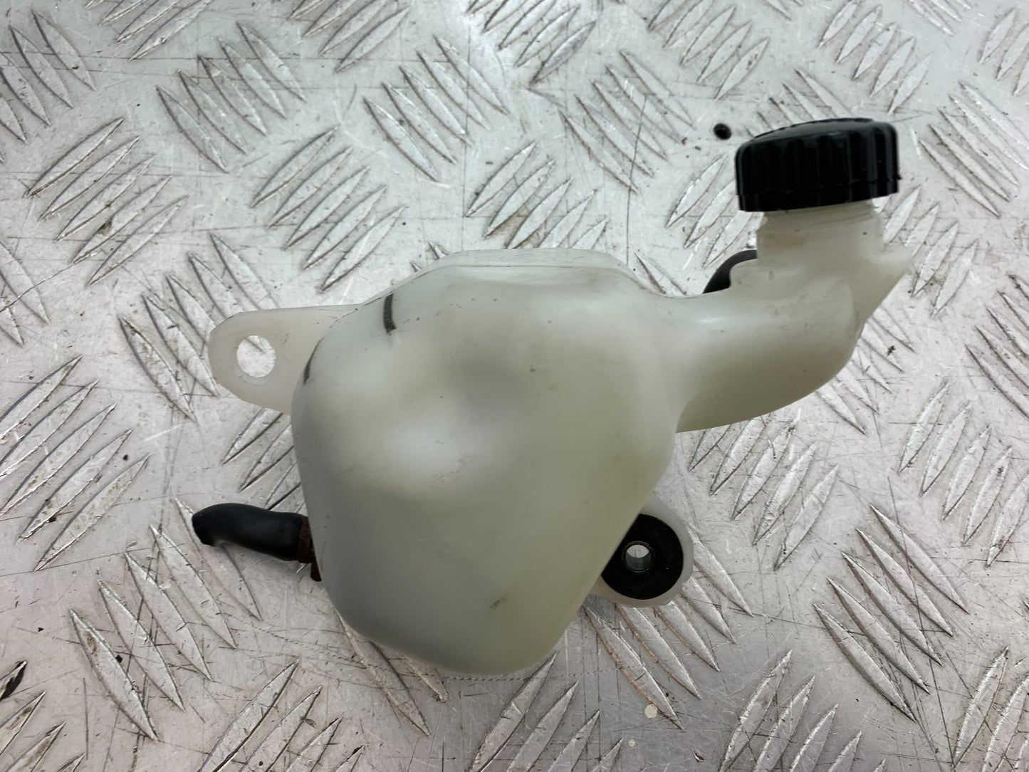 KTM DUKE 125 COOLANT BOTTLE  YEAR 2017-2022 (CMB1274)