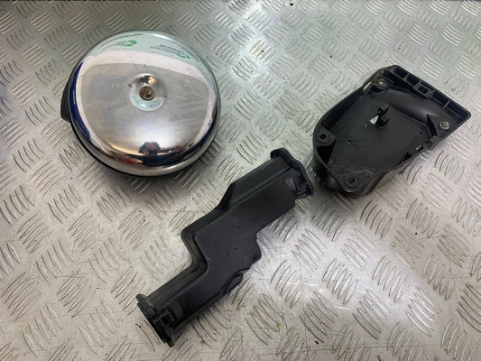 KAWASAKI VN1500 CLASSIC AIRBOX   YEAR 1999 -2006 (CMB1166)