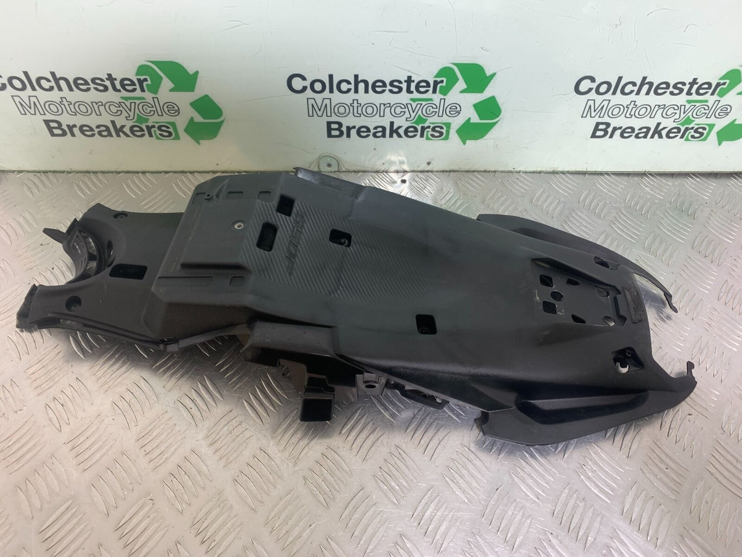 HONDA CB650 F CB 650 FA-H UNDERTRAY   YEAR 2017-2019 (CMB1087)