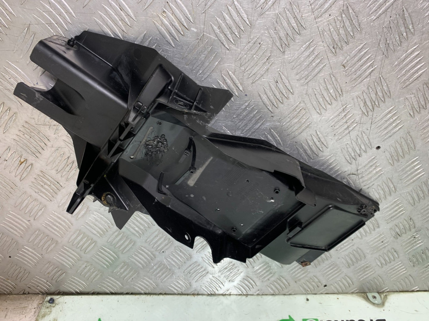 SUZUKI DL1000 V-STROM UNDERTRAY  YEAR 2014-2019 (CMB1325)