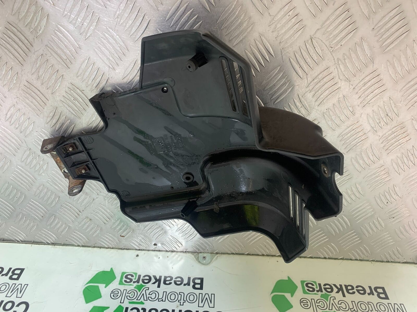 APRILIA 650 PAGASO STRADA BELLYPAN  YEAR 2005-2010 (CMB1057)