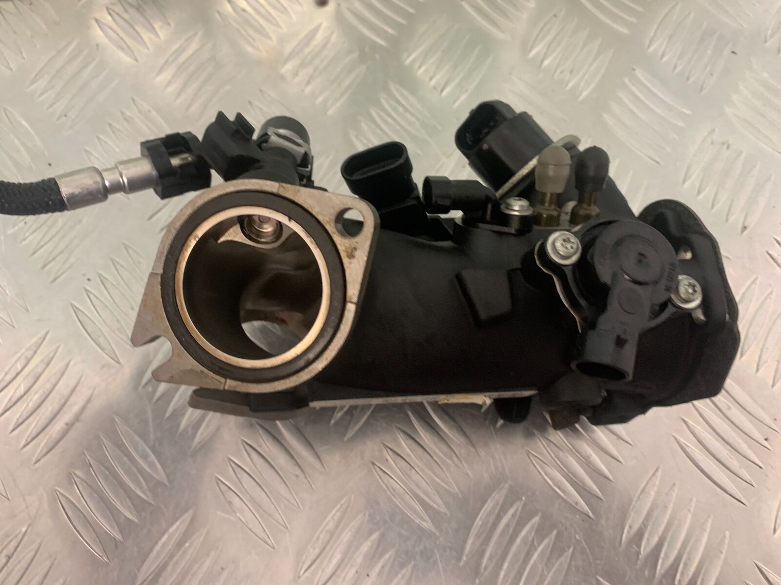 HARLEY DAVIDSON 1690 FLSTC HERITAGE STC THROTTLE BODY   2012 (STOCK 972)