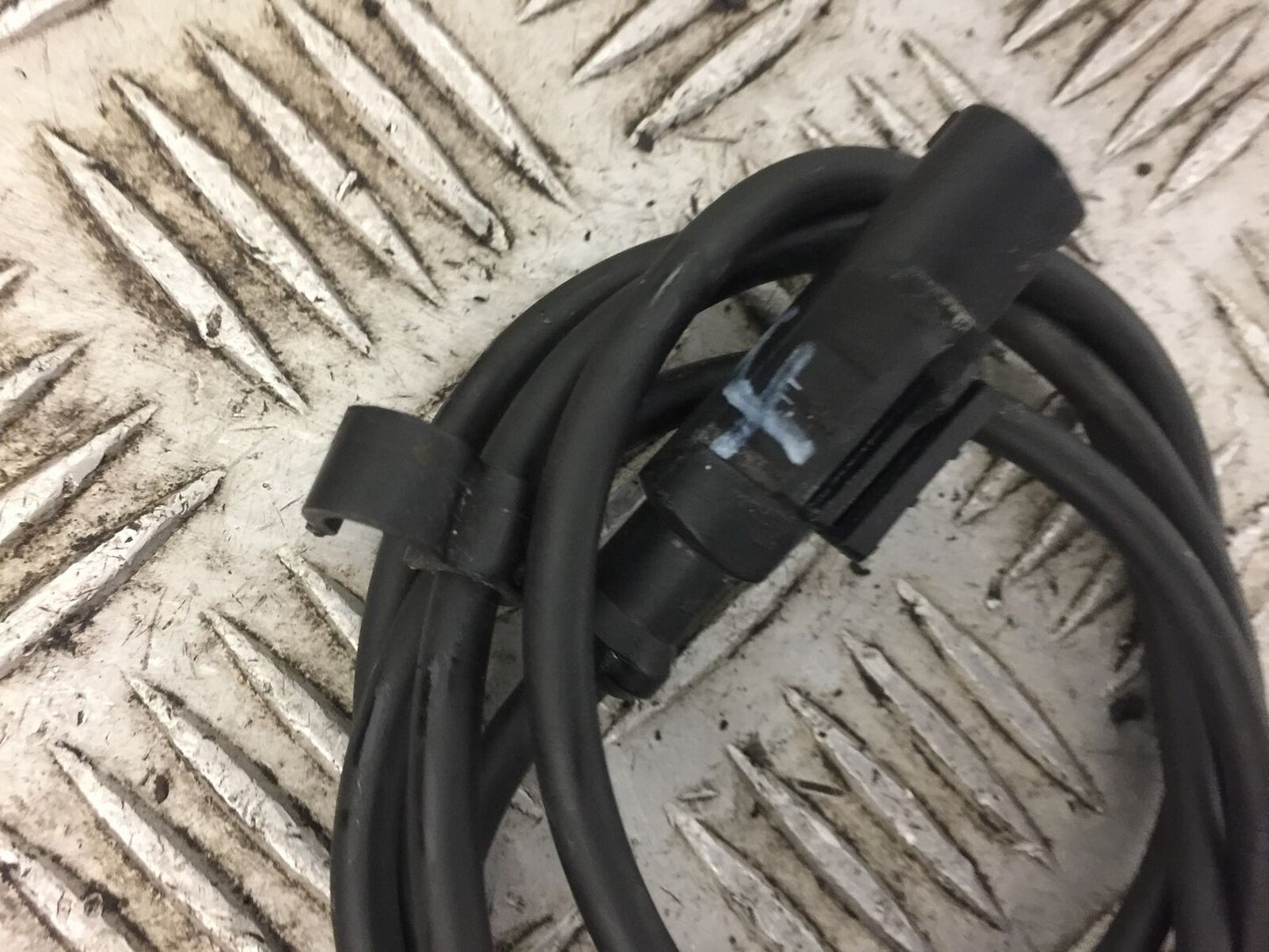 KTM 1290 SUPER DUKE R FRONT ABS SENSOR YEAR 2016 (STOCK 450)