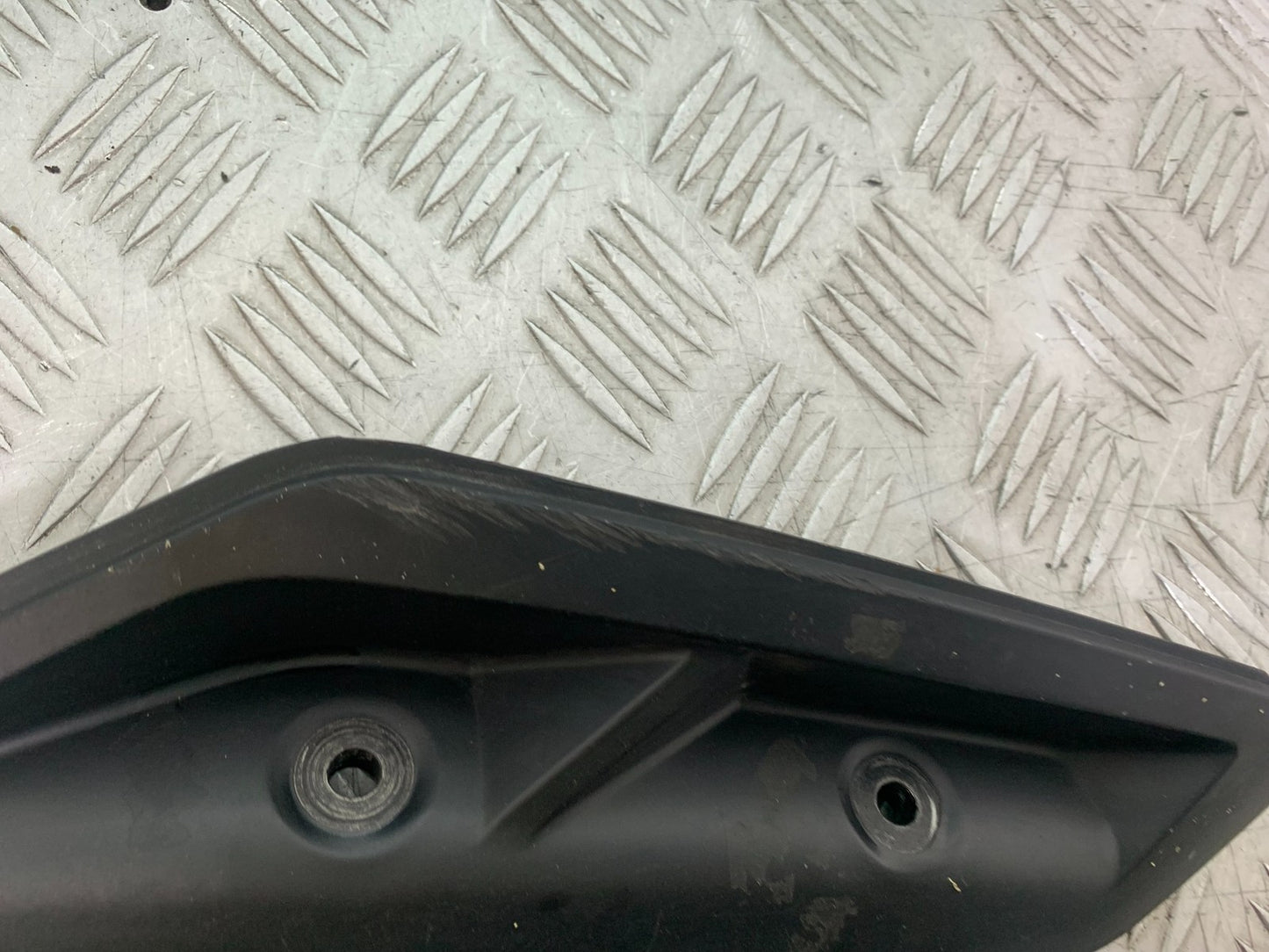 KTM DUKE 390 LEFT SEAT PANEL  YEAR 2017- 2023 (CMB1314)
