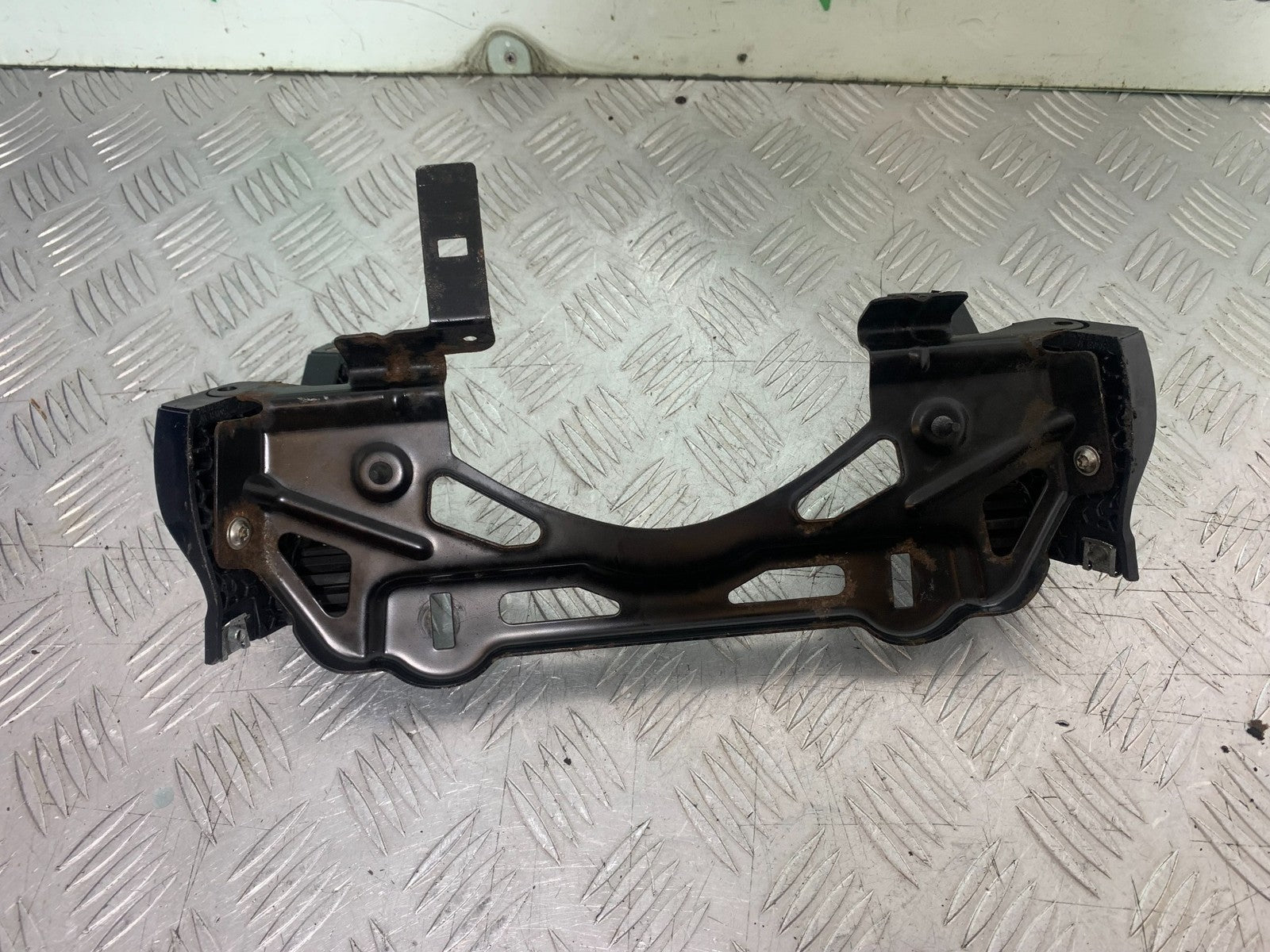 BMW K1300 S K 1300 S PETROL TANK BRACKET  YEAR 2009-16 (CMB1216)
