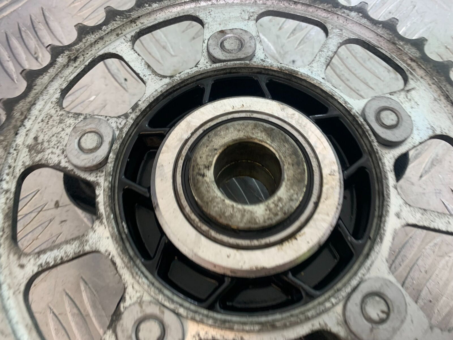 KTM 990 SUPERMOTO T REAR SPROCKET CARRIER   YEAR 2010-2011  (CMB1127)