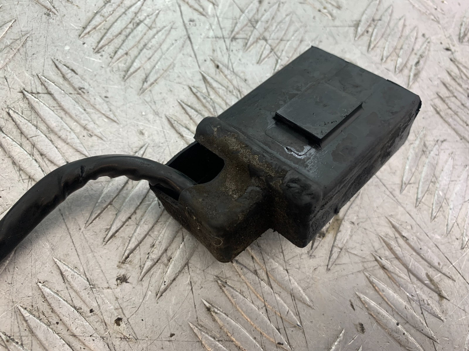 HONDA VT700 VT 700 SHADOW  RELAY YEAR 1984-85 (CMB1328)